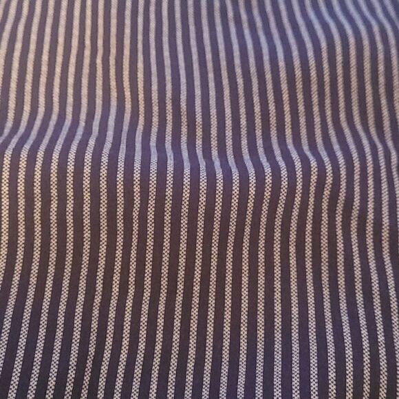 Old Navy Women's Navy Black Grey Pinstriped V Neck Short Sleeve Top Size XS - Picture 4 of 6